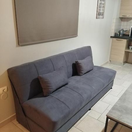 Hommie Apartment Amaliada Extérieur photo