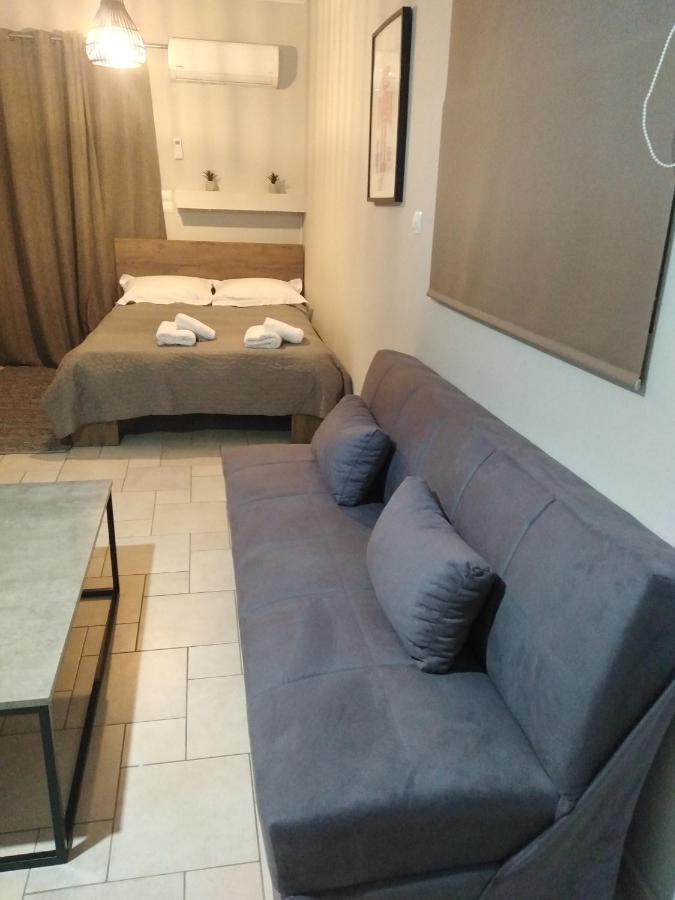 Hommie Apartment Amaliada Extérieur photo
